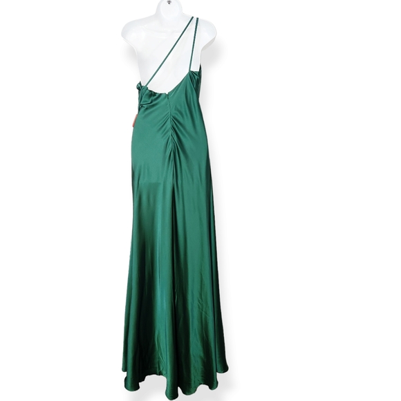 IEENA by Mac Duggal NEW One Shoulder Double Strap Green Satin Gown Maxi Dress 6 - Picture 4 of 10